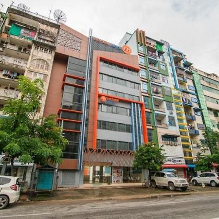 Eastern Hotel Yangon Exterior foto